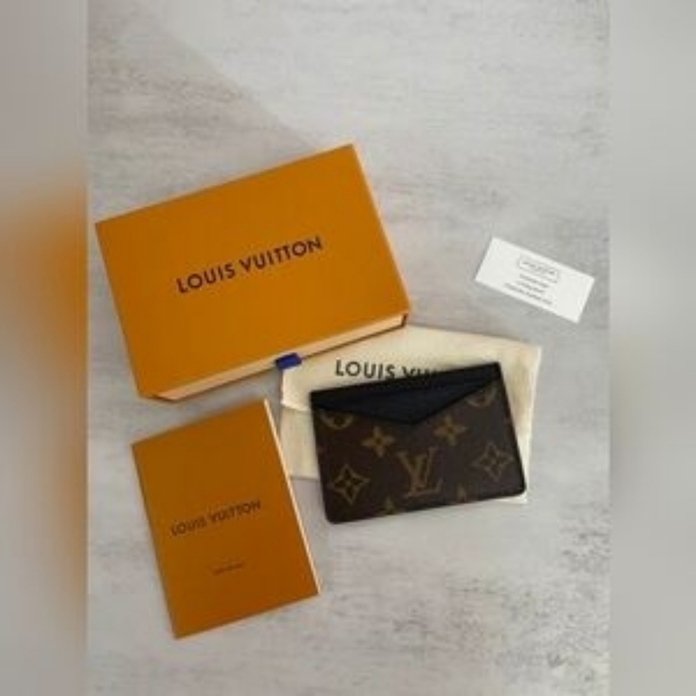 Louis Vuitton Neo Card Holder